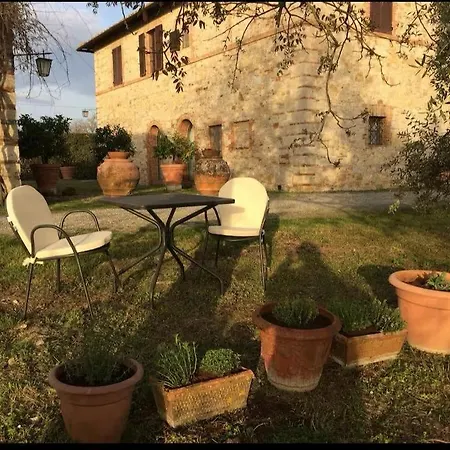 Vakantiehuis Panoramic In The Siena Hills *